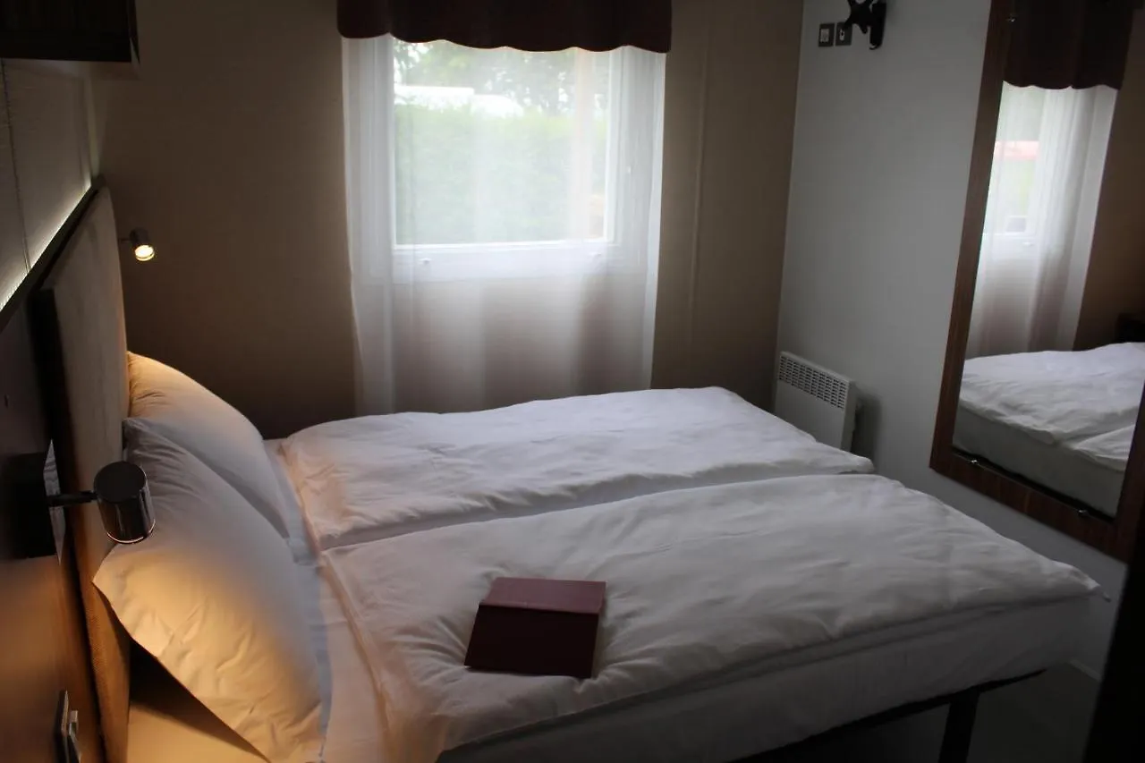 Фермерский дом Agriturismo Al-Bor Лацизе Италия
