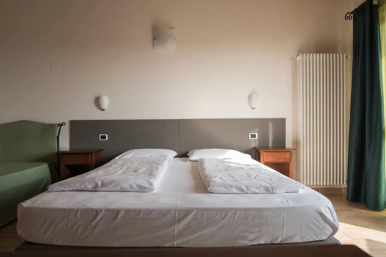 Agriturismo Al-Bor Lazise 0*,  Italy